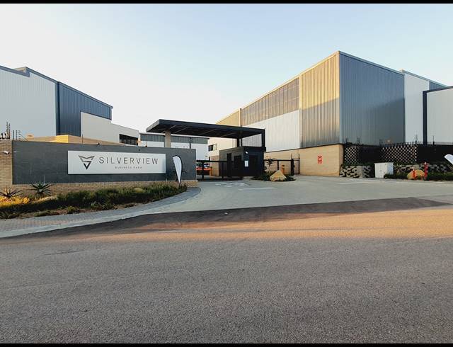 558.60M² WAREHOUSE TO LET IN SAMRAND BUSINESS PARK